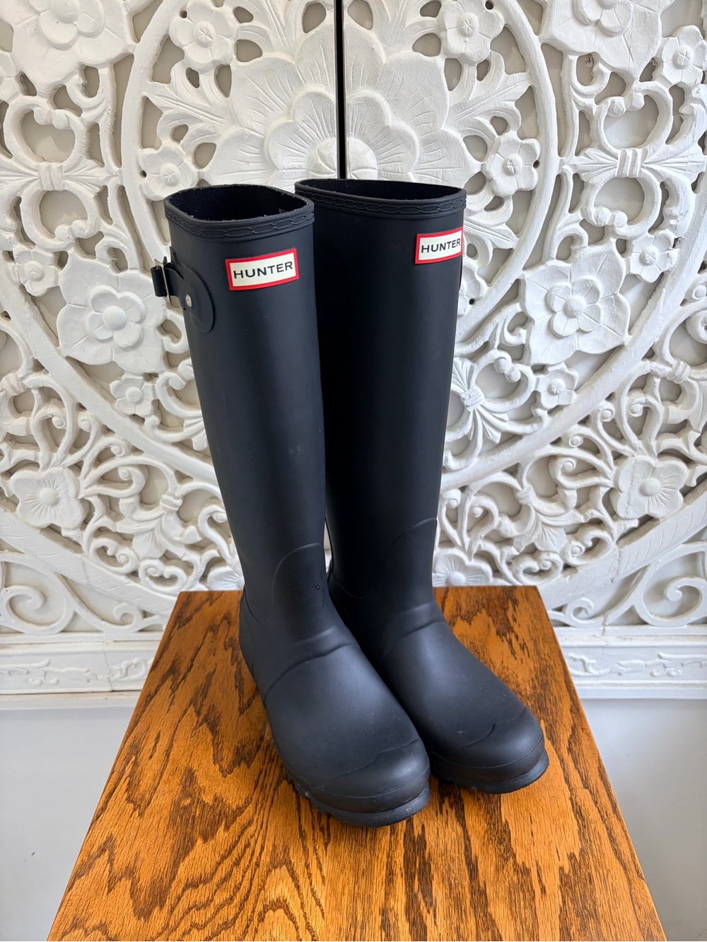 Hunter Original Tall Matte Black Rain Boots Adjustable Buckle Size 8